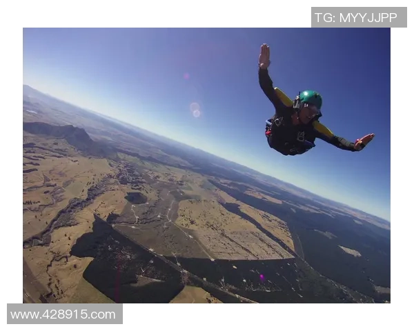 武汉极限运动队在世界攀岩锦标赛中的表现与经验总结分析